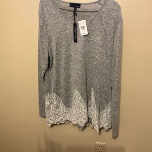 Crown & Ivy Gray Long Sleeve Top with Lace Hem